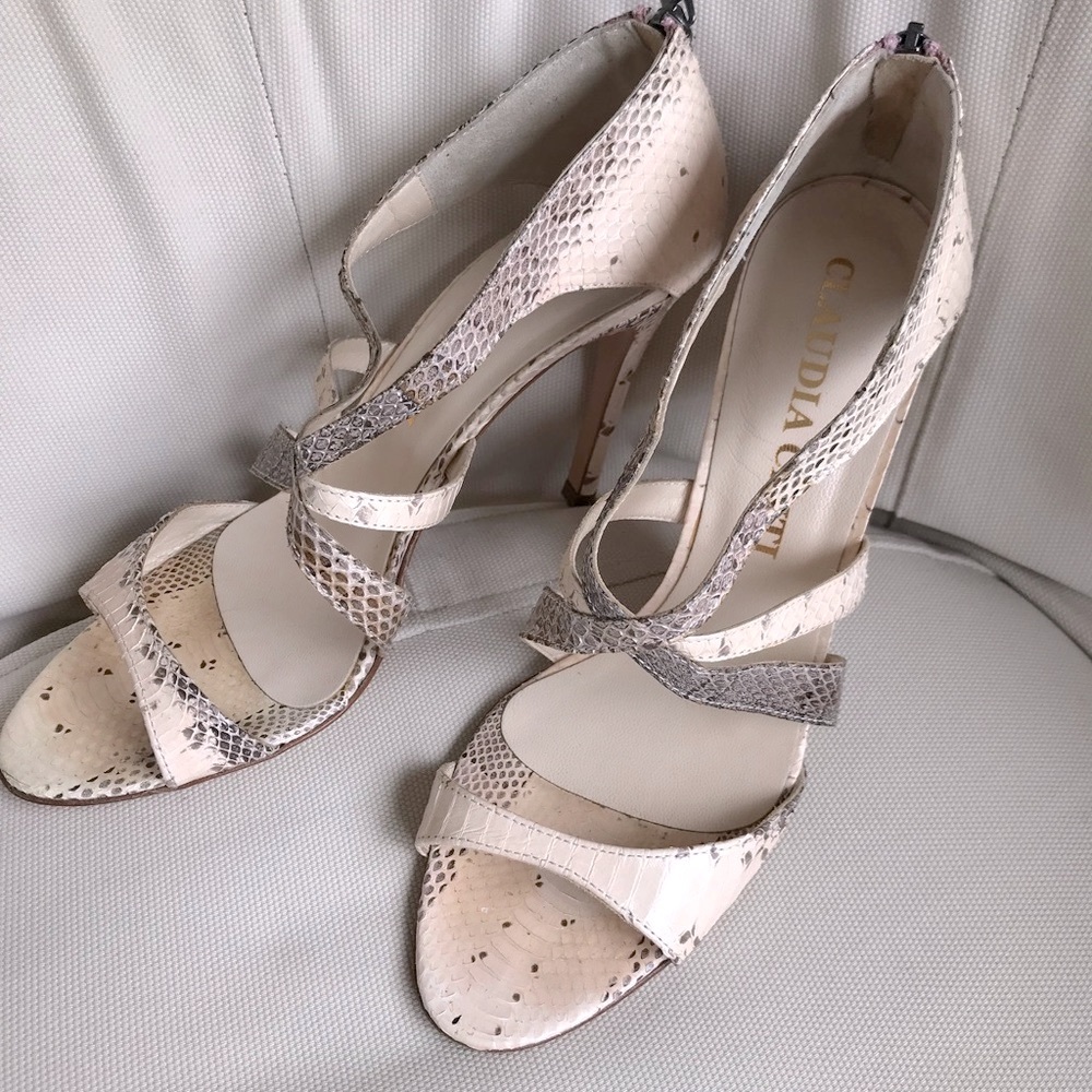 Claudia Ciuti High heels